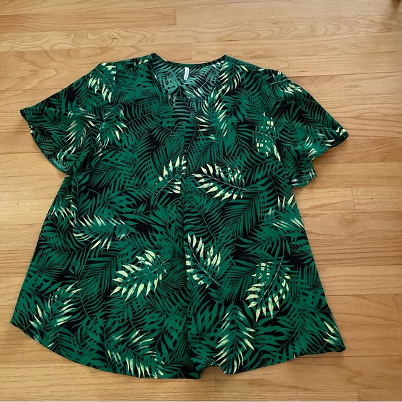 NEW SS Top size XL - Picture 1 of 5